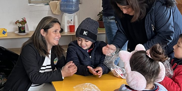 Entrega de Colación por el día del Alumno